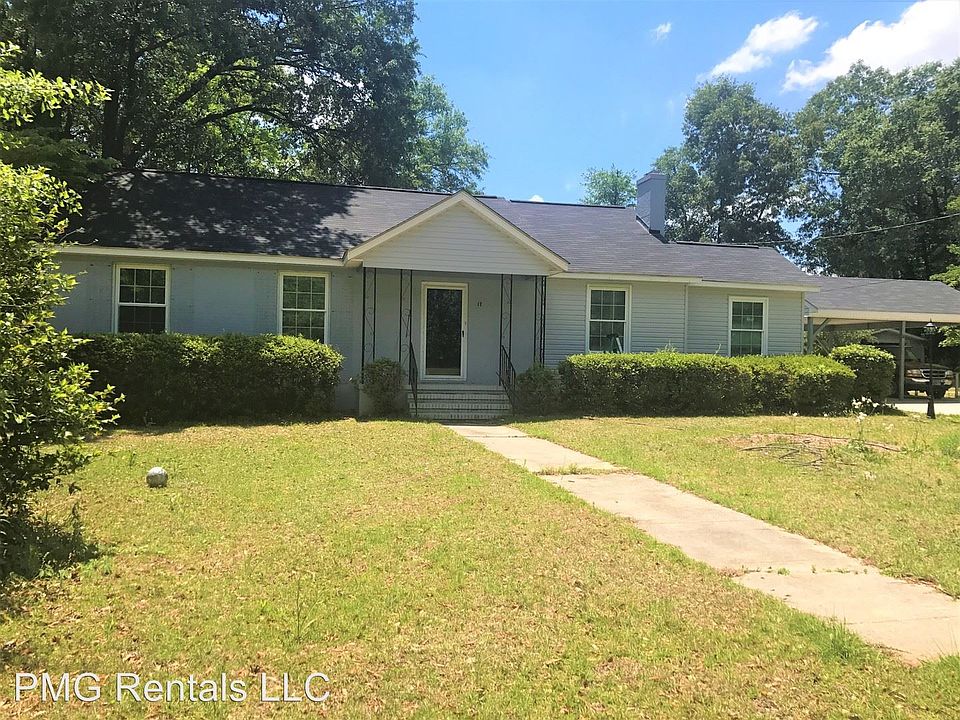 1st image of 17 Carmel Dr