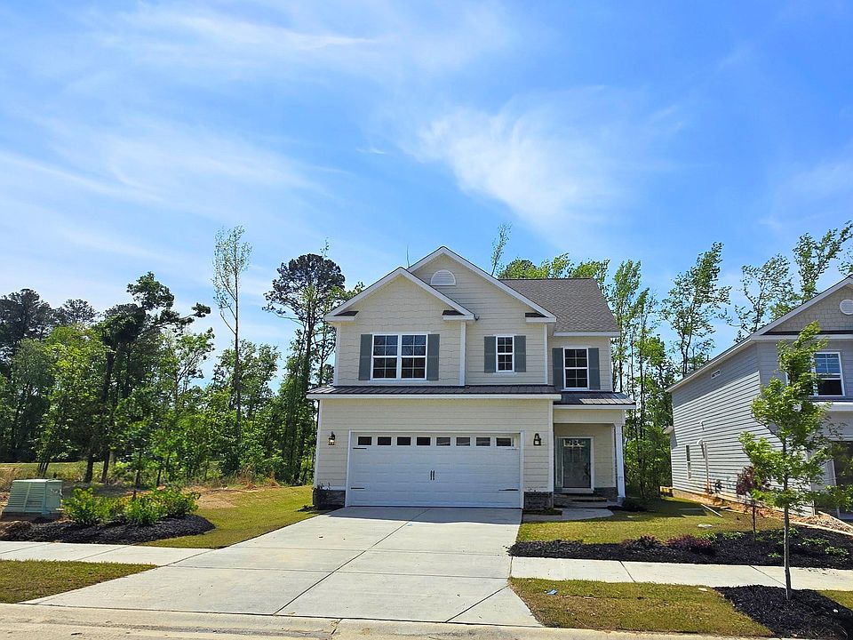 1st image of 689 Ronaldsay Road