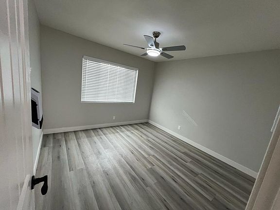 4th image of 3946-3950 Mississippi St