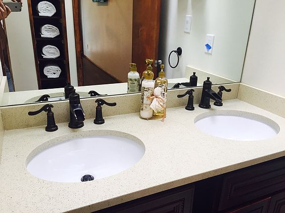 4th image of 119 Sterling Cir