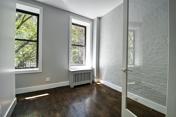 Rented by Corcoran | media 18