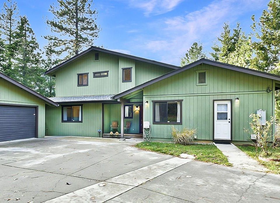 1st image of 4000 Timber Dr