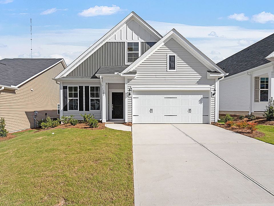 1st image of 123 White Oak Garden Way