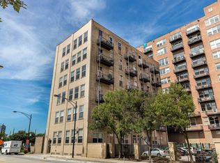 550 W Harrison St APT 452, Chicago, IL 60607
