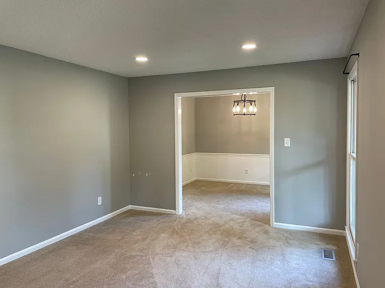 7942 Lake Vista Dr — Photo 6