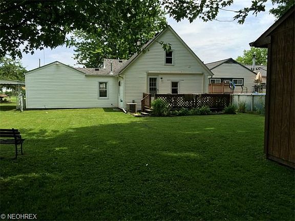 3rd image of 4834 Oroszy Ave