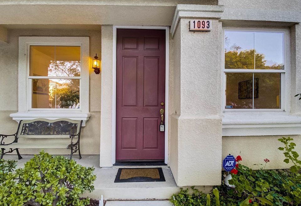1st image of 1093 Nursery Ln