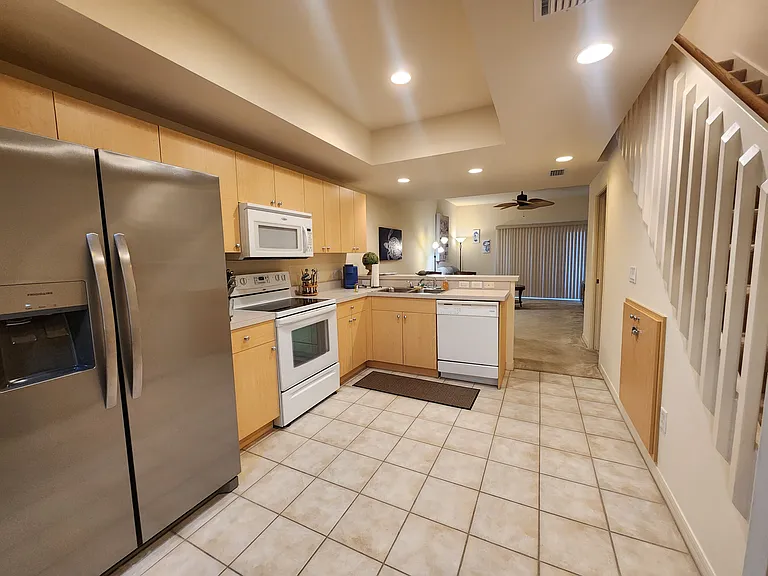1236 Rio De Janeiro Ave #401 — Photo 33