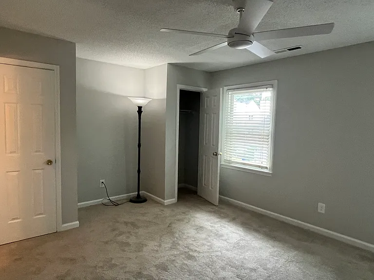 1192 Magnolia Way SE — Photo 8
