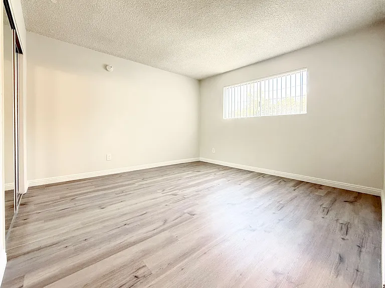 Quakertown Garden Apartments — Photo 31