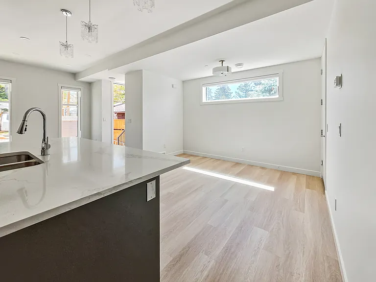 2108 Home Rd NW #2 — Photo 5
