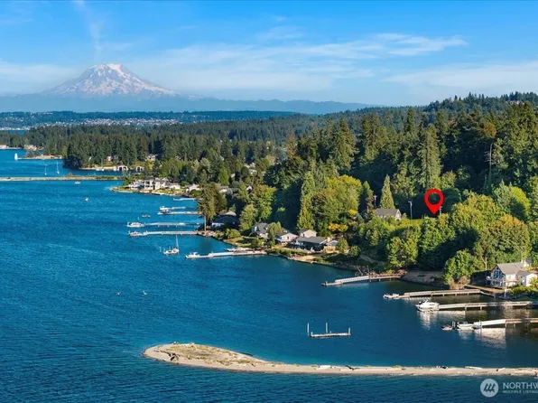 115 Bella Bella Drive, Fox Island, WA 98333