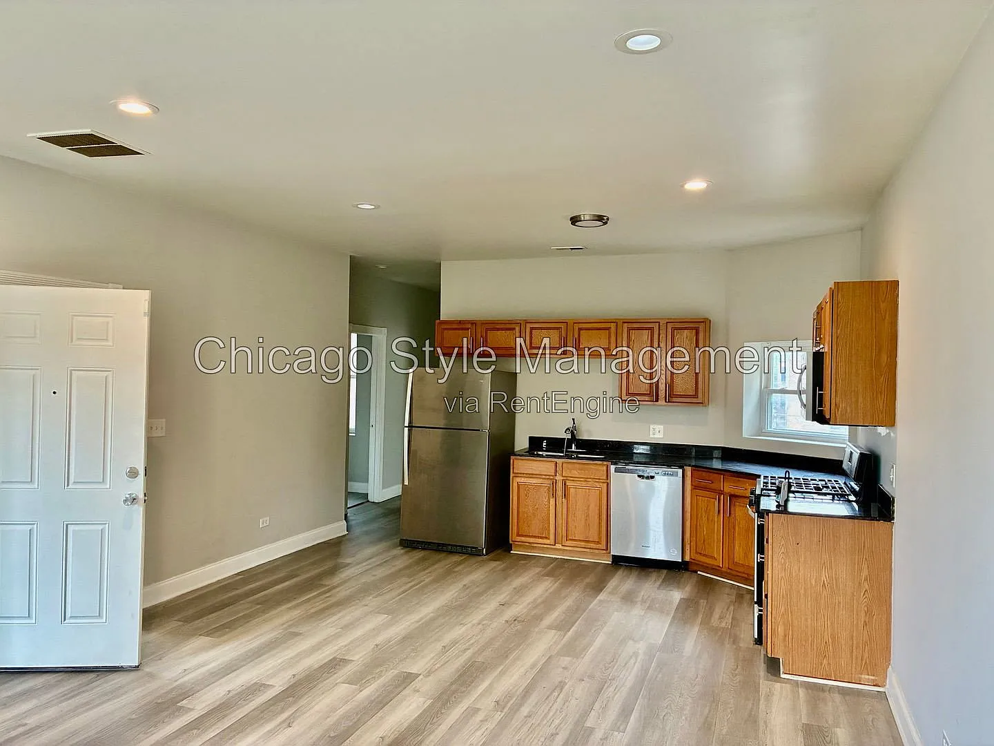6605 S Kimbark Ave — Photo 3