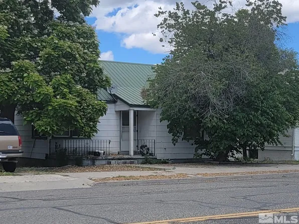 221 E 4th St, Winnemucca, NV 89445