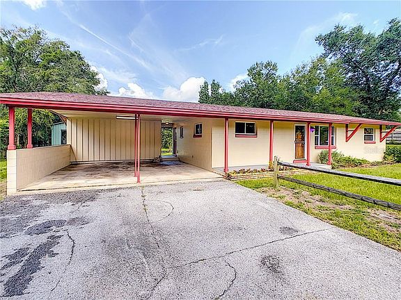 5th image of 980 Margo Dr