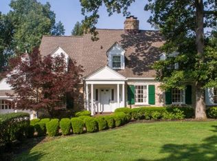 3649 Forest Cir, Paducah, KY 42001