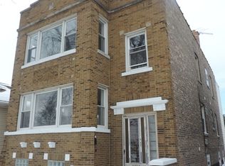 5704 W 64th St, Chicago, IL 60638
