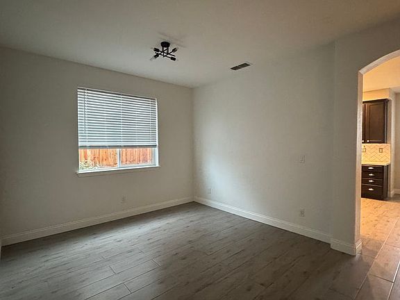 5th image of 9736 Sand Hollow Way
