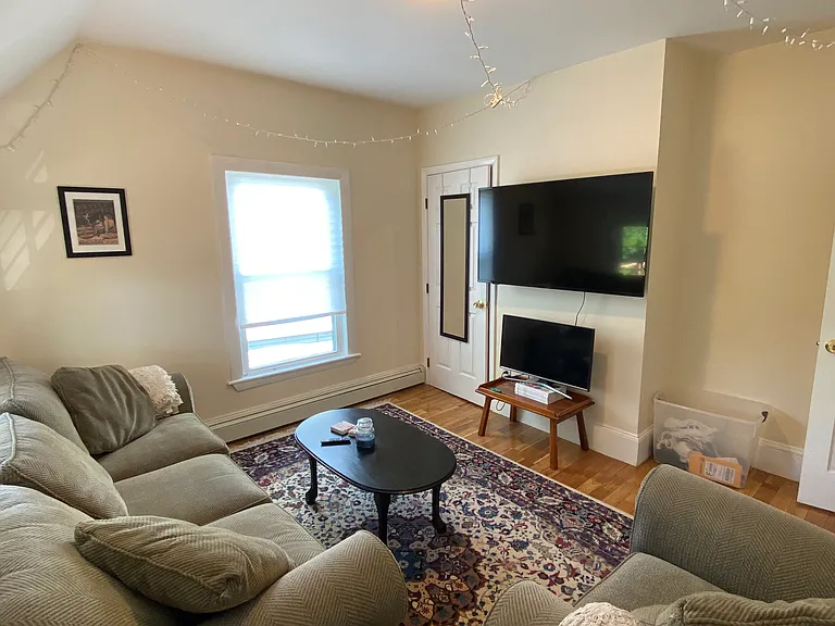 83 Linden St — Photo 11