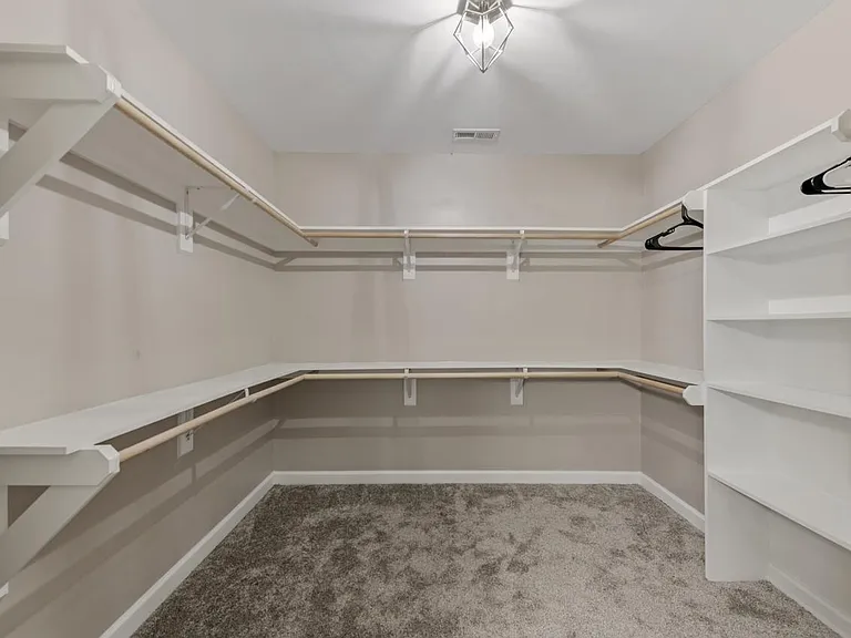 2270 Wolf St — Photo 3