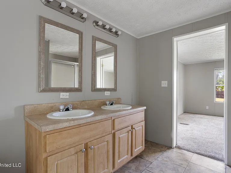 11612 Independence Rd — Photo 12