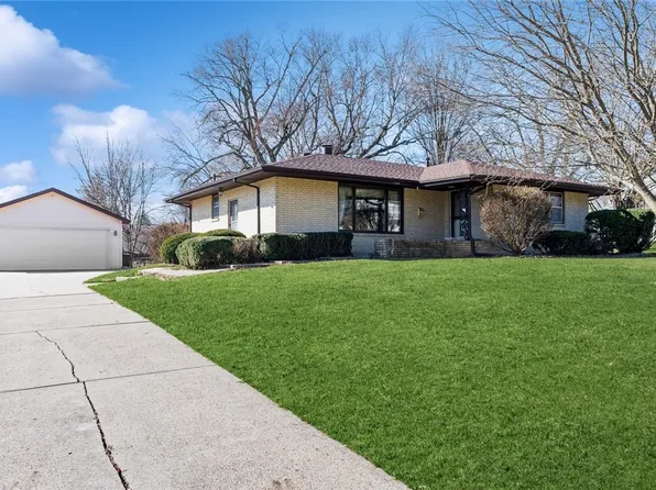 1100 Emma Ave, Des Moines, IA 50315