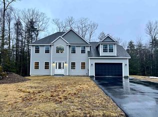 92 Lorden Rd, New Boston, NH 03070