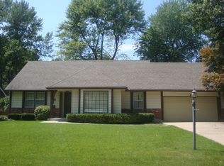 9600 Walmer, Overland Park, KS 66212