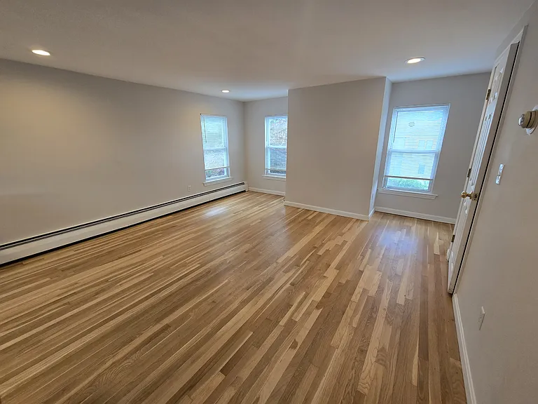 69 Summer St #2 — Photo 3