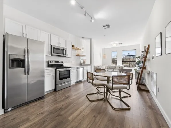 1900 12th Ave S, Nashville, TN