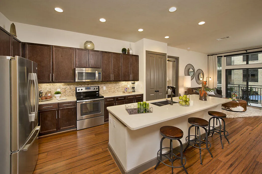 Broadstone Post Oak — Photo 2