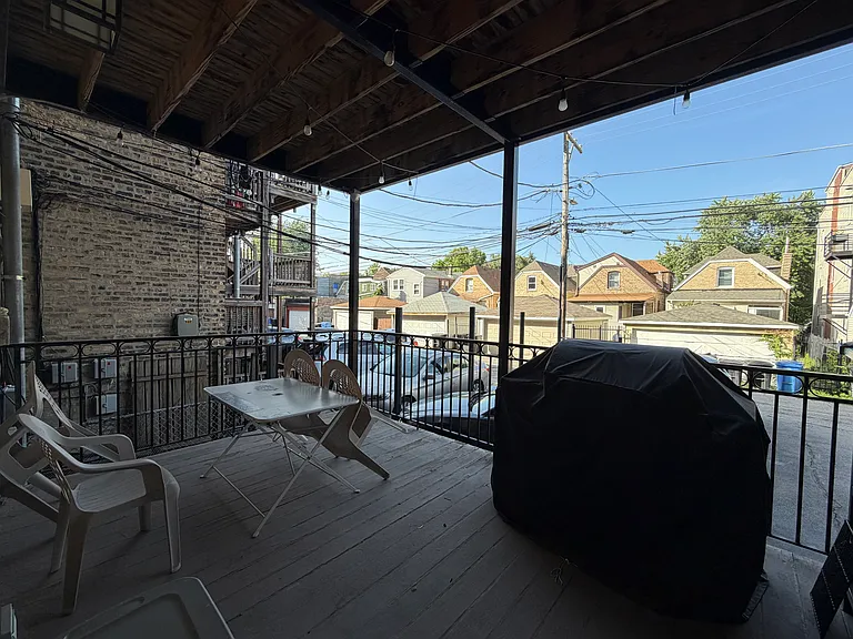 Private porch