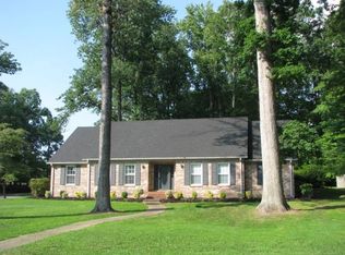 119 Hunter Dr, Martin, TN 38237