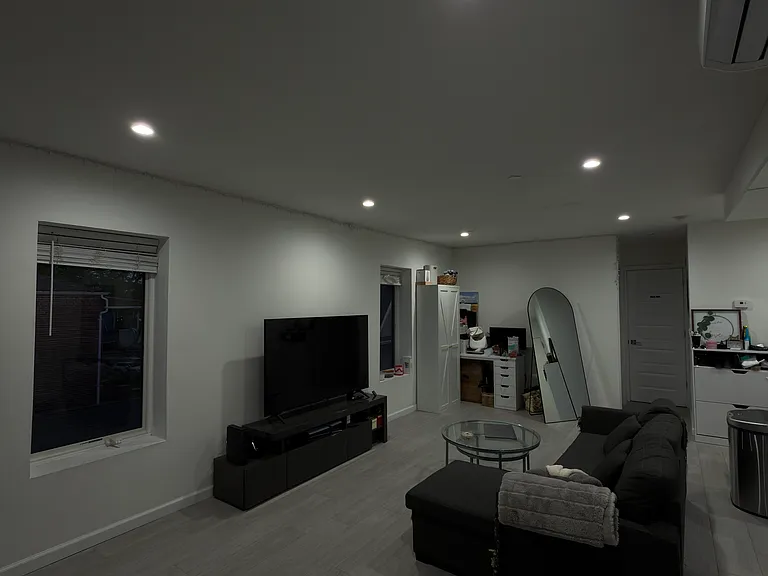 2655 E 23rd St #2 — Photo 17
