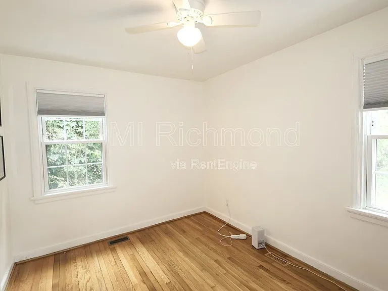 904 Maple Ave — Photo 12