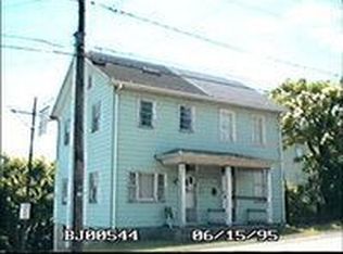 330 W Grand Ave, Tower City, PA 17980