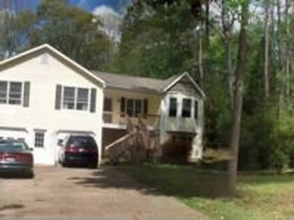 400 Holly Ln, Canton, GA 30115