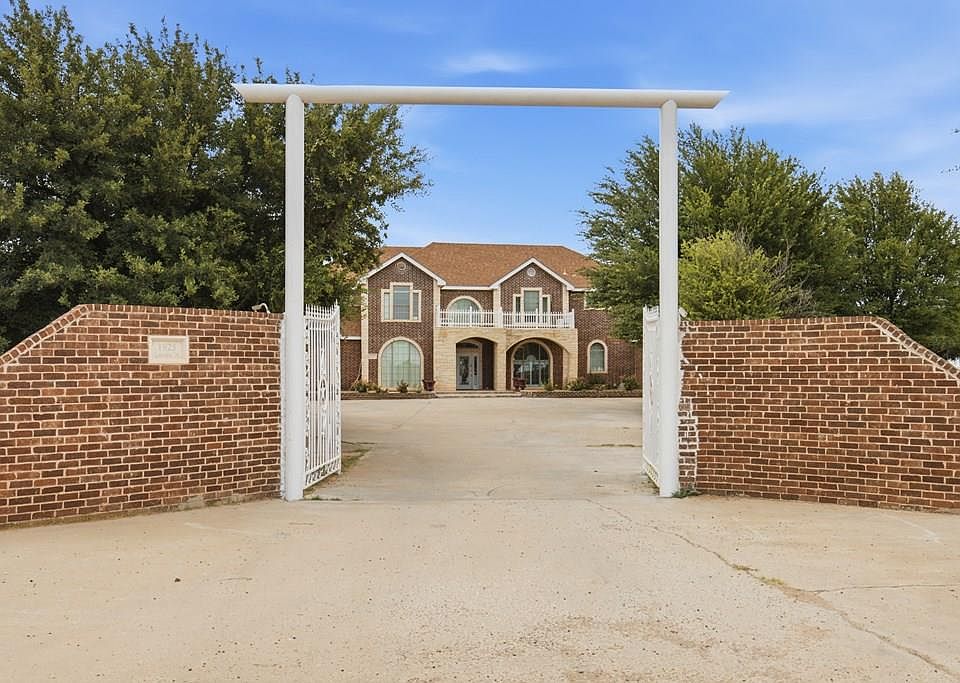 1st image of 1925 Lone Star Dr