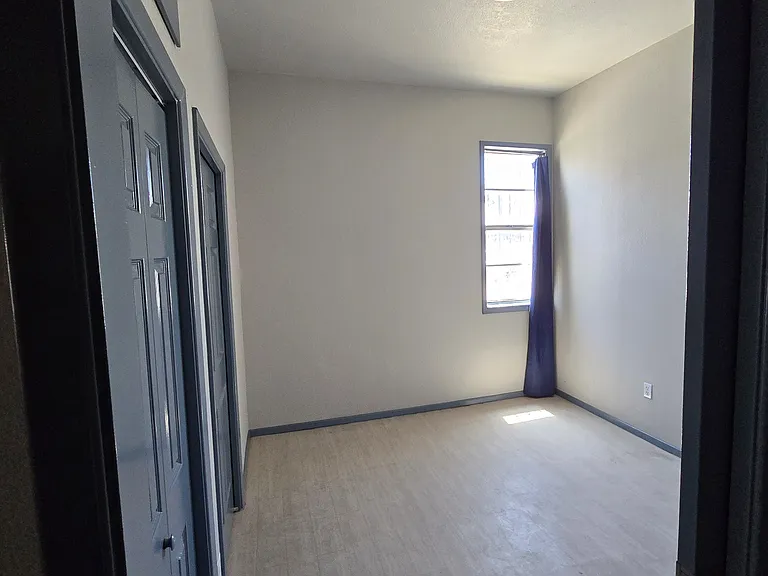 610 Ange St — Photo 9