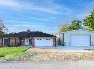 7218 Williams Rd, Pearland, TX 77584