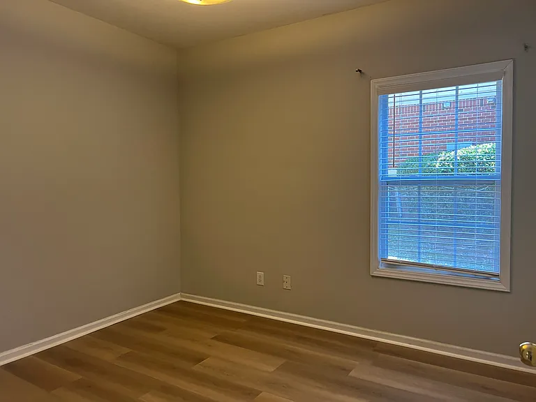 2011 Claret Ln — Photo 51