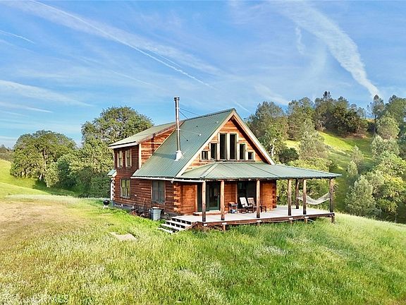 2nd image of 46651 Sapaque Valley Rd