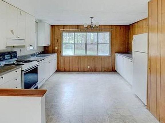 5th image of 113 S Brook Ave