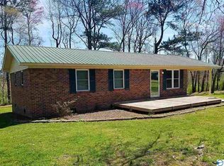 217 Lincoln Green Rd, Fyffe, AL 35971