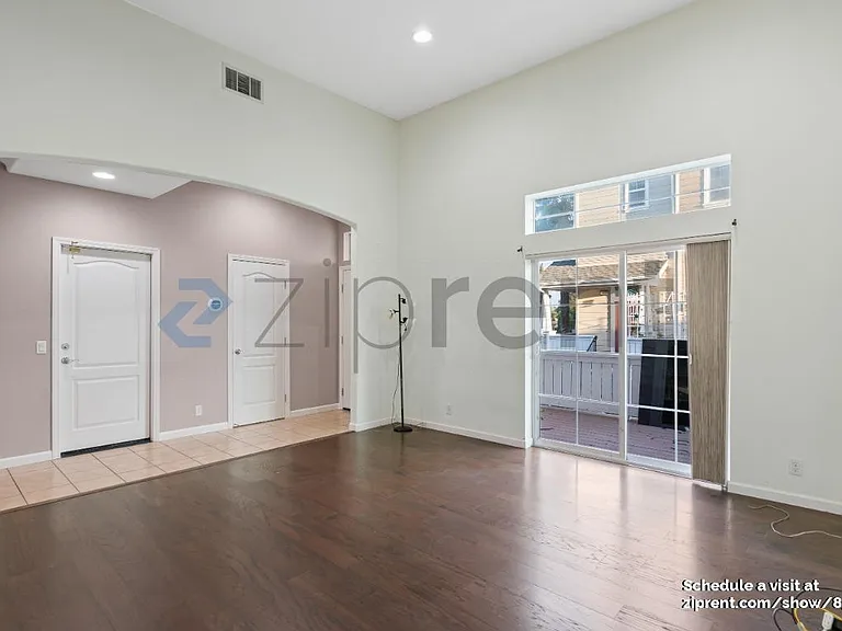 2801 Lavender Ter — Photo 5