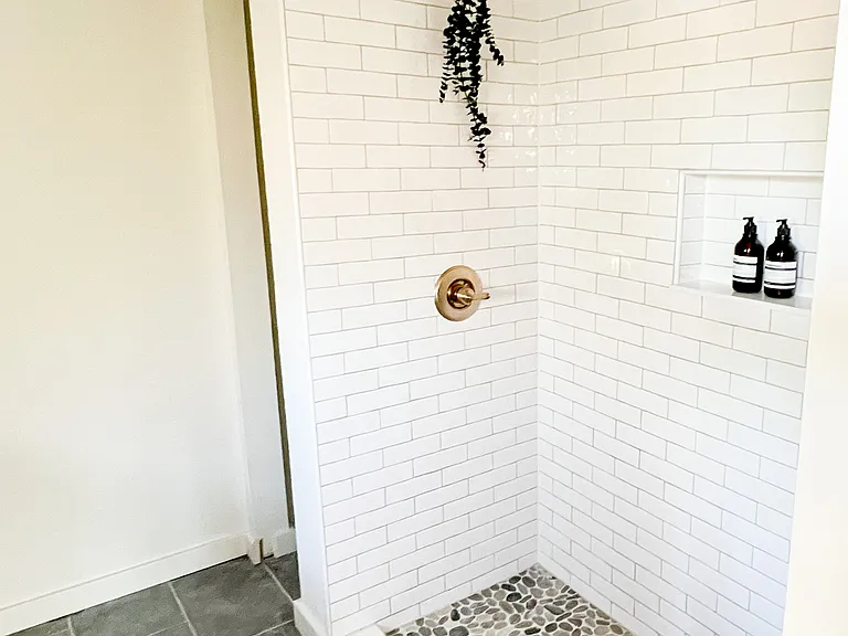 3 Valencia St — Photo 14