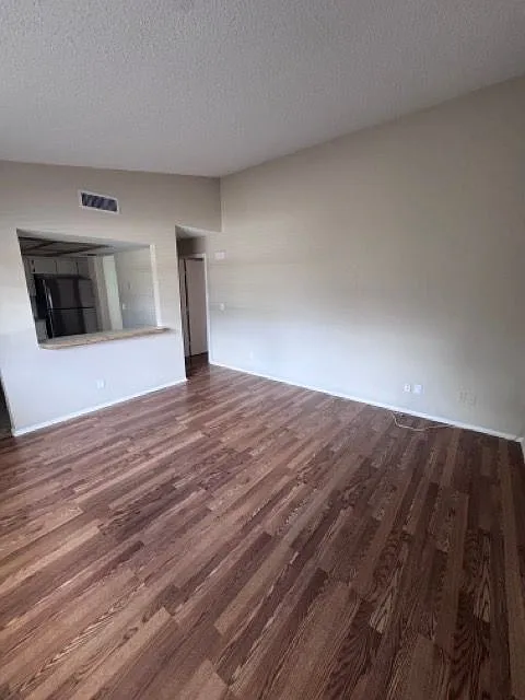 2 bed, 1.0 bath, $1,750 — Photo 1
