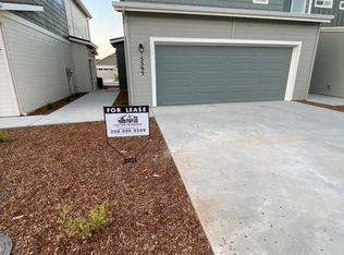 5726 Cherry Ln, Nampa, ID 83687