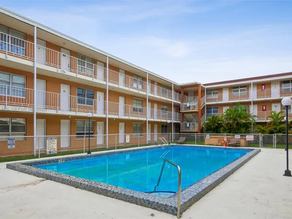 3881 Flagler St APT 316, Miami, FL 33134