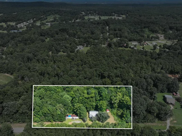 440 Jonesboro Cir, Columbiana, AL 35051